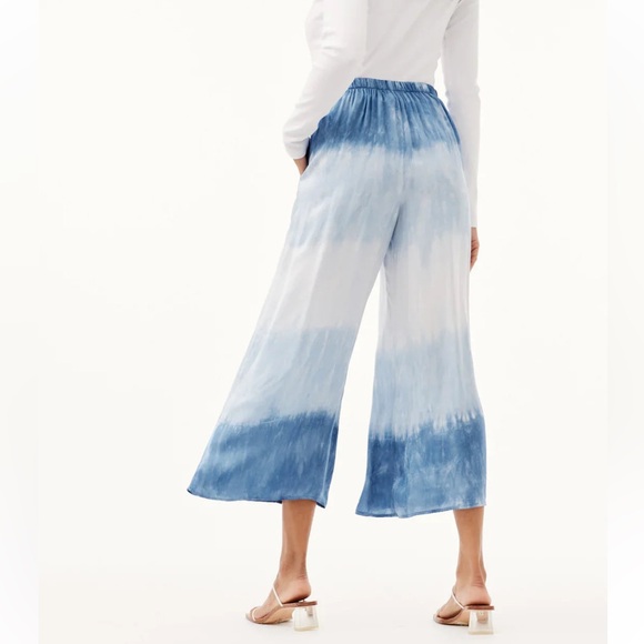 Bella Dahl Pants - BELLA DAHL Flowy Wide Leg Crop Mykonos Strp Blue Tie-Dye Wide-Leg Pants